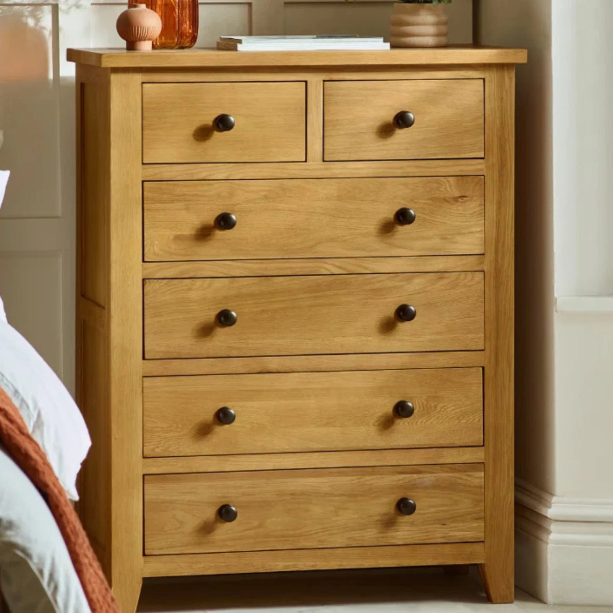 Marlborough Oak 6-Drawer Chest – front view