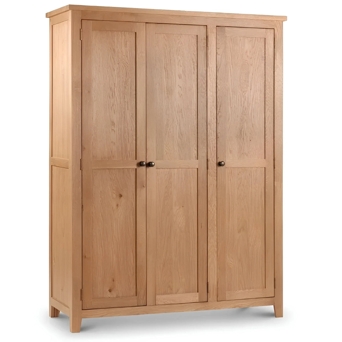 Marlborough Oak 3-Door Wardrobe – front view with shelves