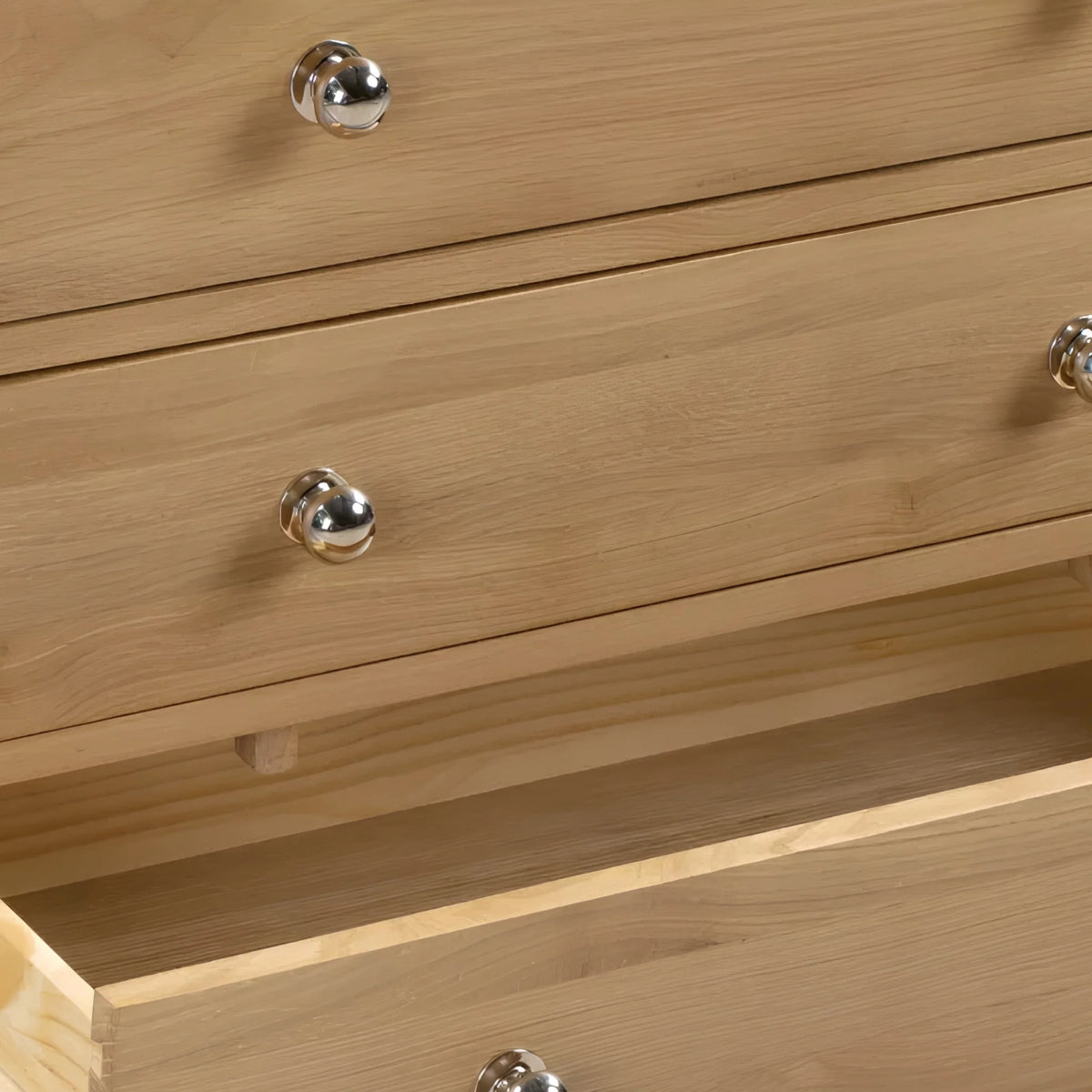 Cotswold Oak 6-Drawer Chest – open drawer detail close-up