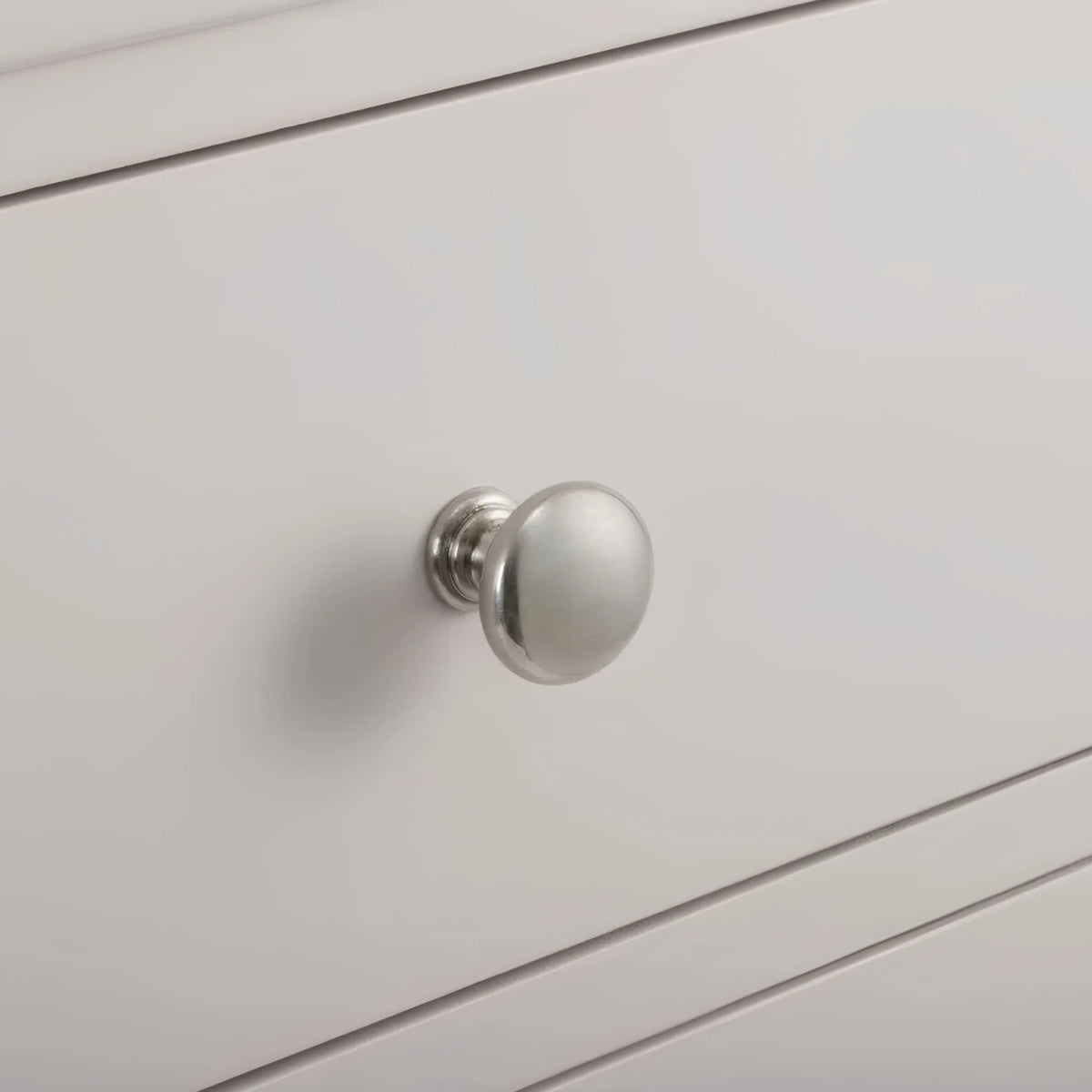 Clermont Grey Wooden 7-Drawer Chest – drawer handle detail close-up