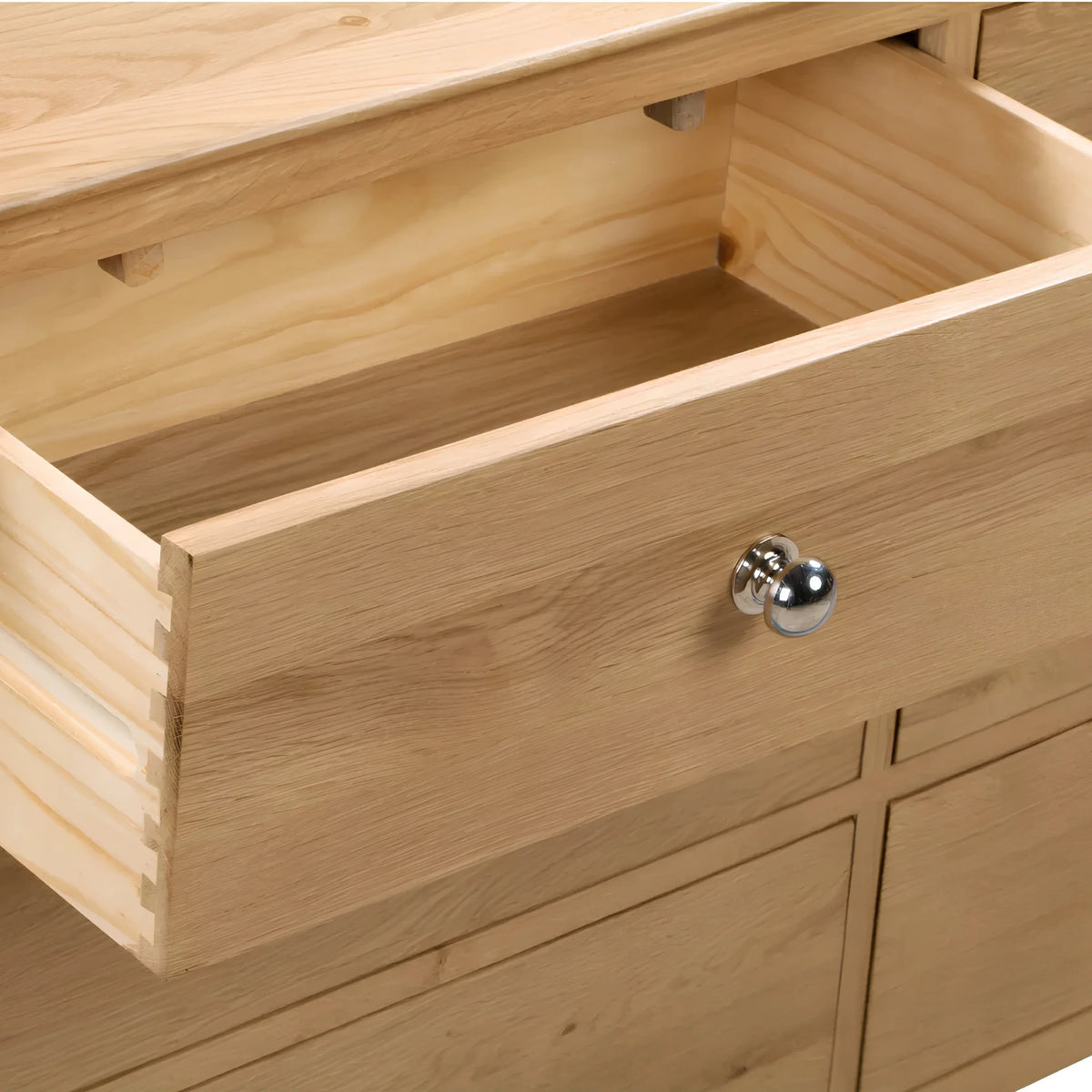 Cotswold Oak 6-Drawer Wide Chest – open drawer detail close-up