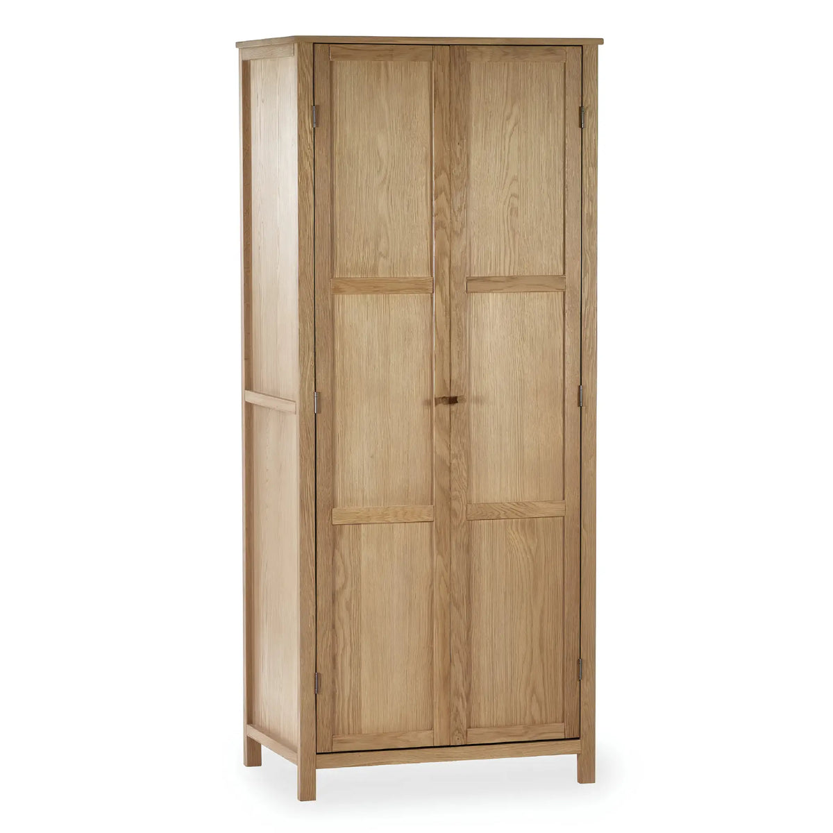 Coxmoor Oak 2-Door Wardrobe – front view with doors closed