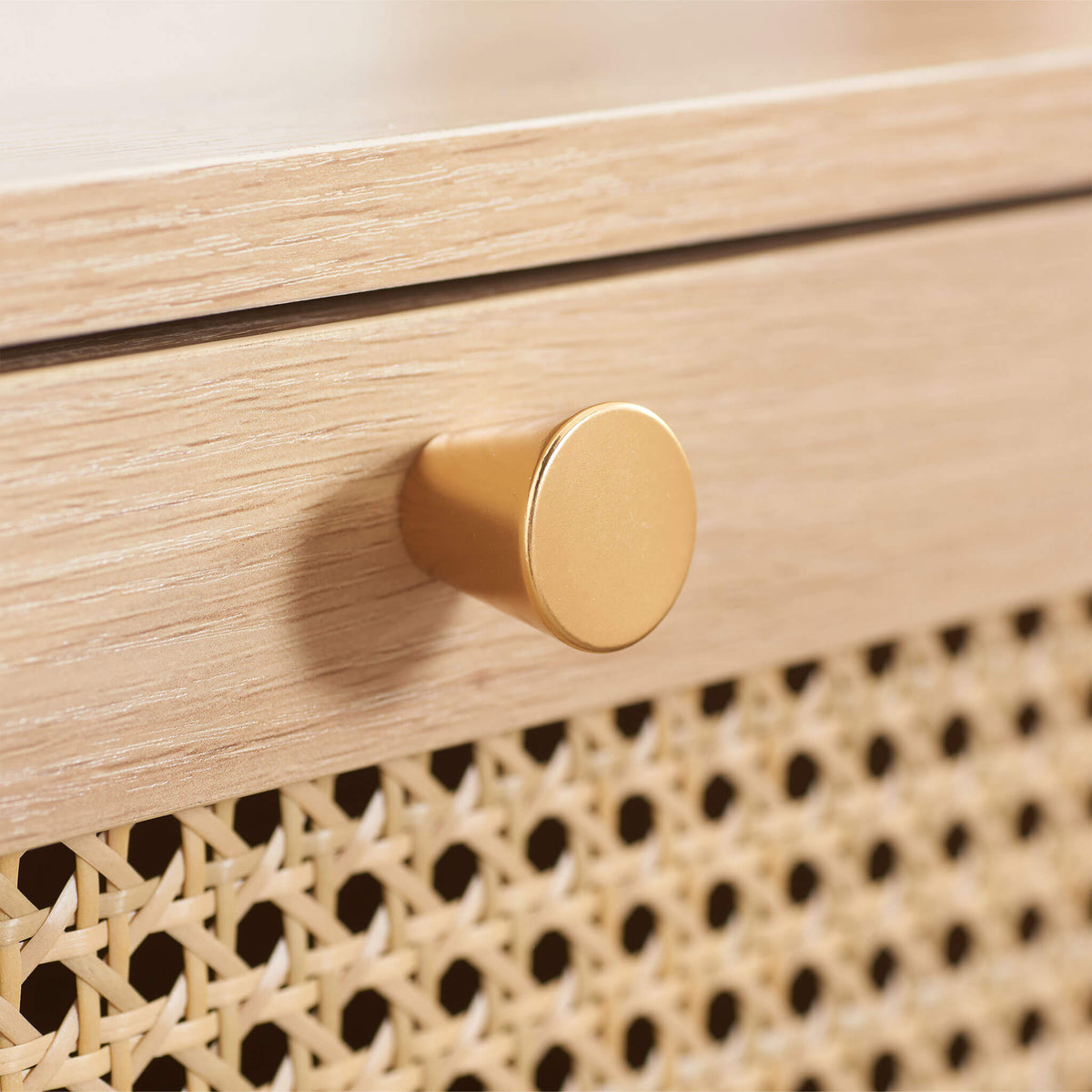 Croxley Drawer Rasttan Chest Oak Handles