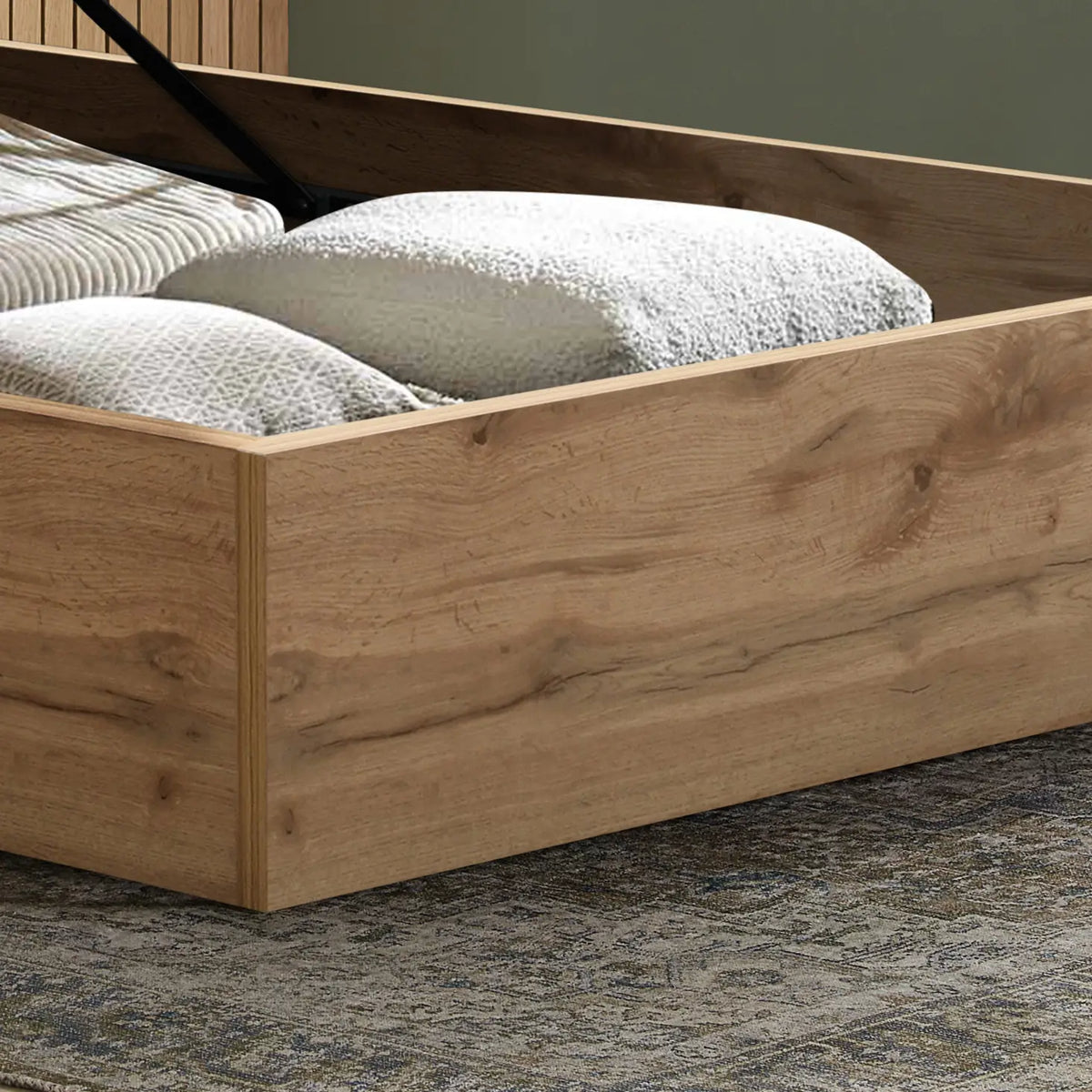 Halfden White Boucle and Wooden Ottoman Bed