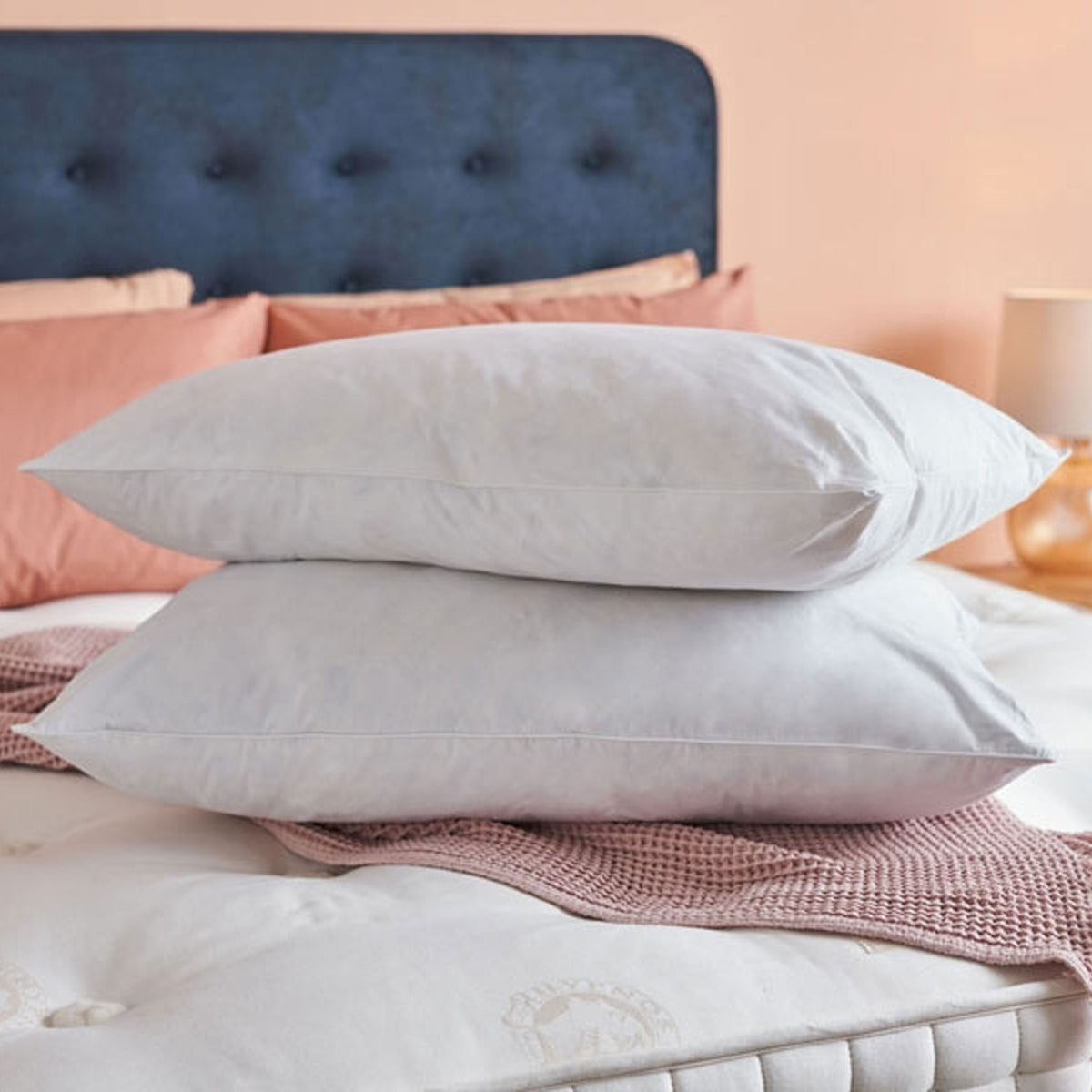Hypnos pillows feather down