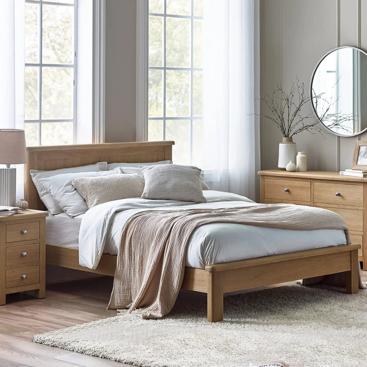 Memphis Limed Oak Bed