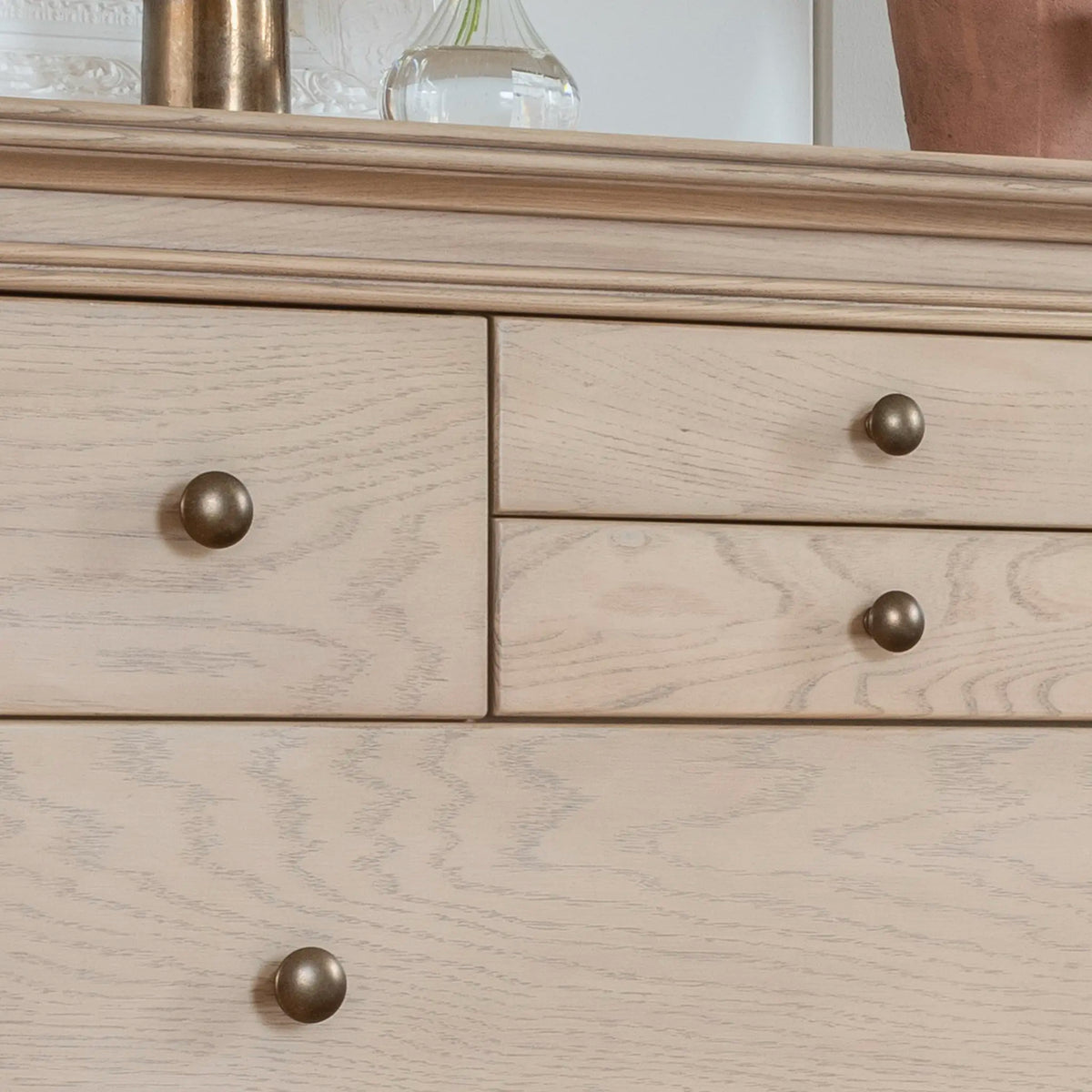 Toulon Oak 8-Drawer Chest