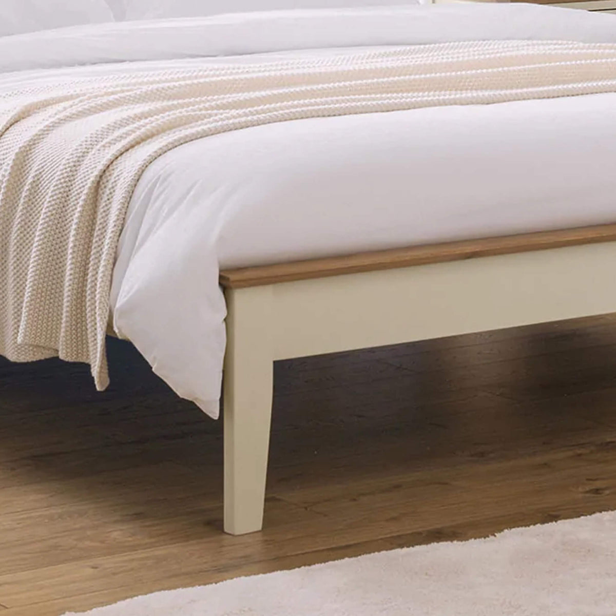 salermo shaker bed foot