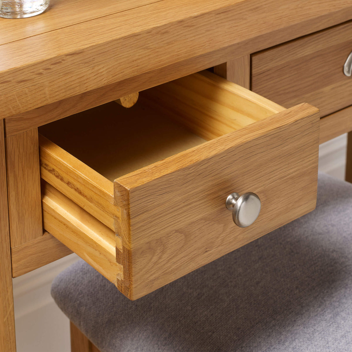 Woburn Oak 3 Drawer Dressing Table Drawer