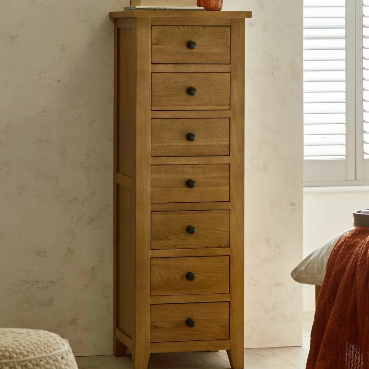 Marlborough Oak 7-Drawer Chest – front view 