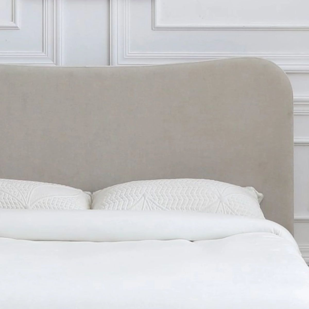Mollie Oatmeal Upholstered Bed – headboard detail close-up