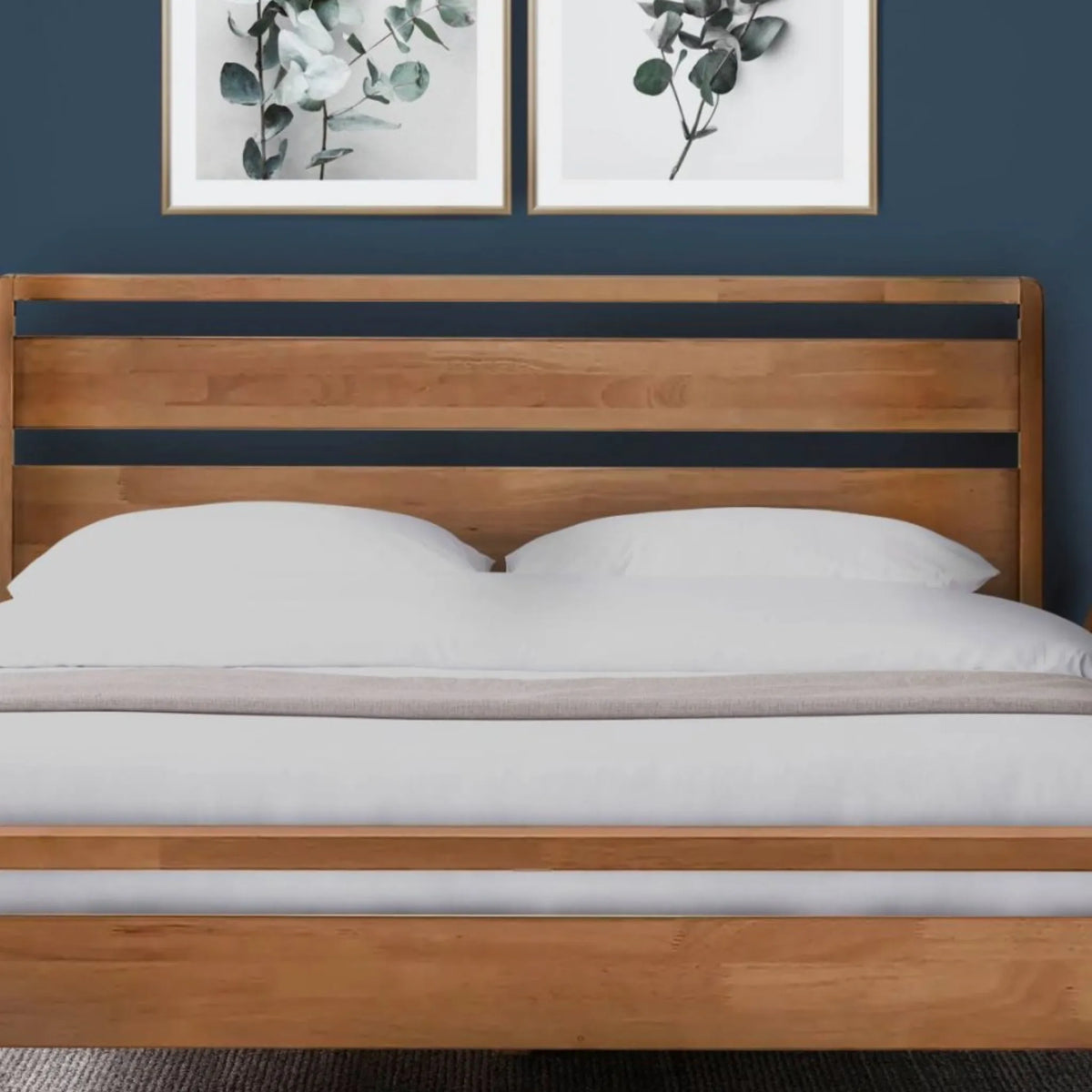 Skandi Wooden Bed – close-up of headboard detail