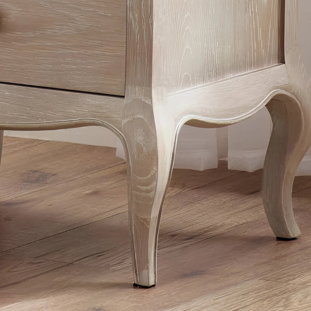 Camille Limed Oak 2-Drawer Bedside Chest – leg detail close-up