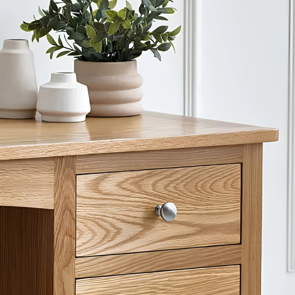 Mallory Oak 6-Drawer Dressing Table - drawer and surface detail close-up
