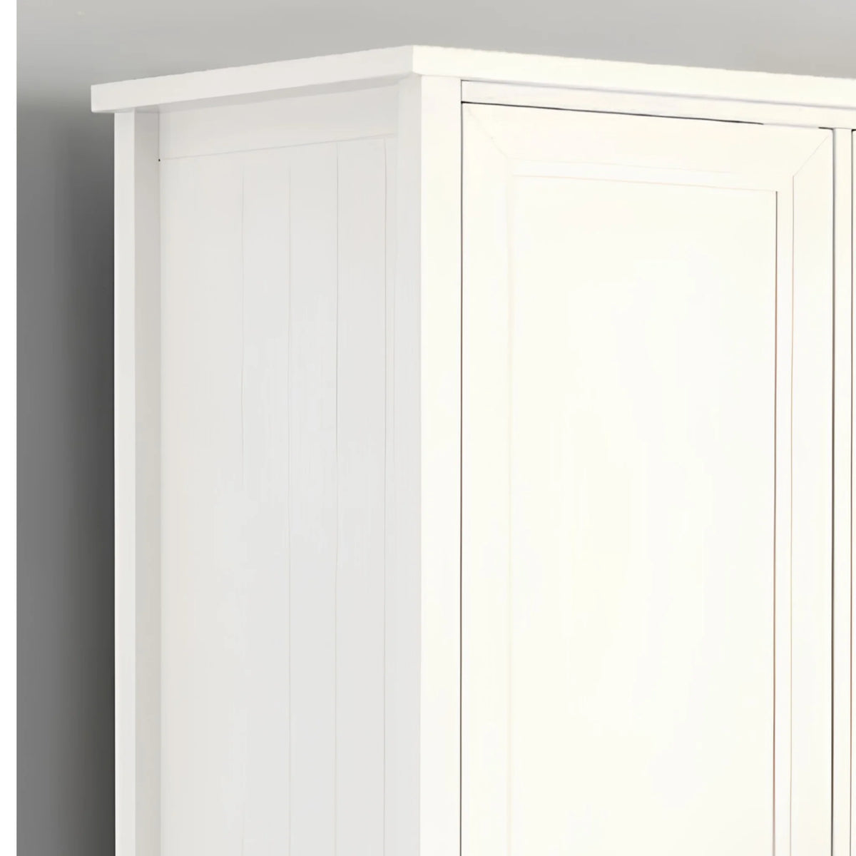 Maine White Wooden 3-Door Combination Wardrobe – top corner close-up 