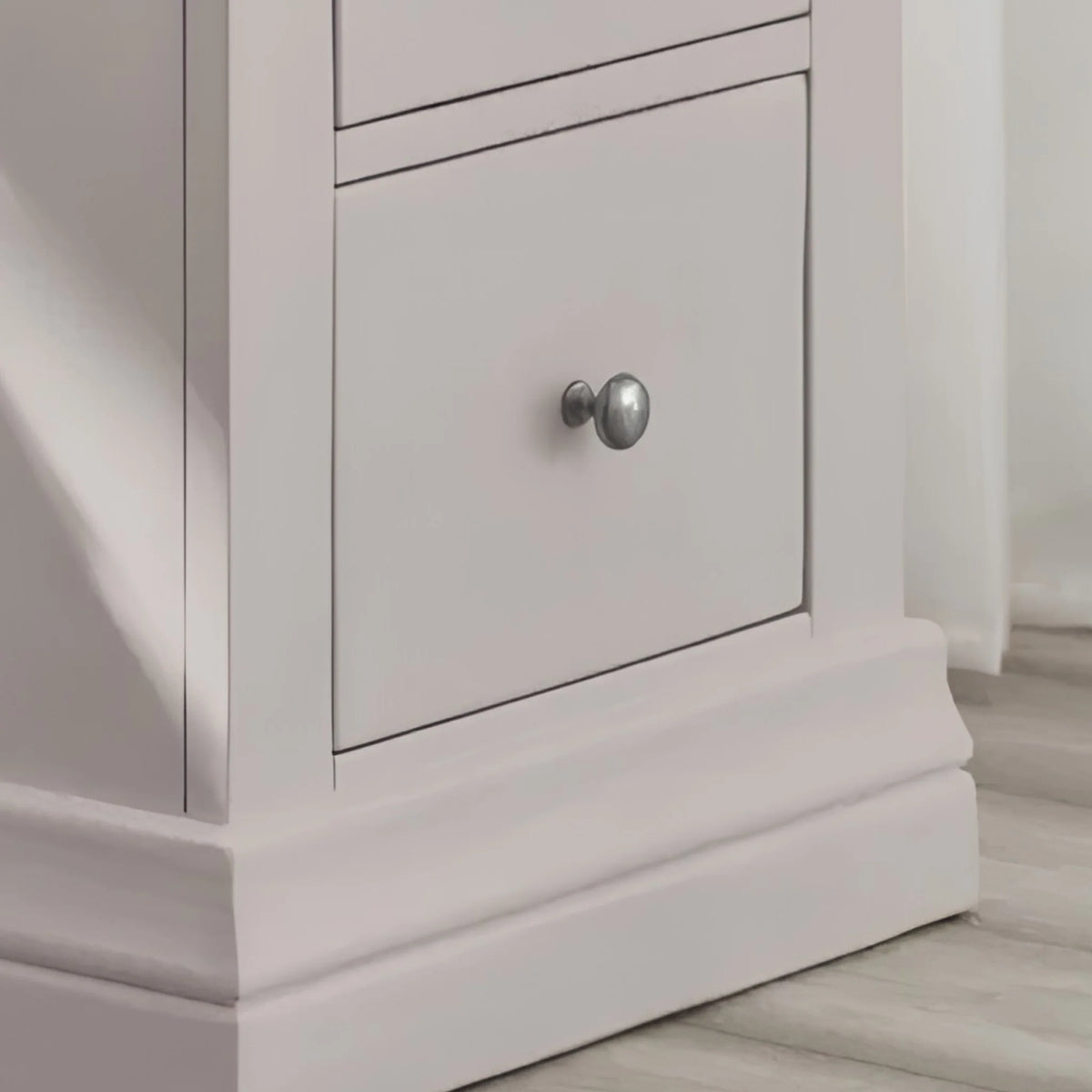 Clermont Grey Wooden 6-Drawer Dressing Table – bottom corner close-up 