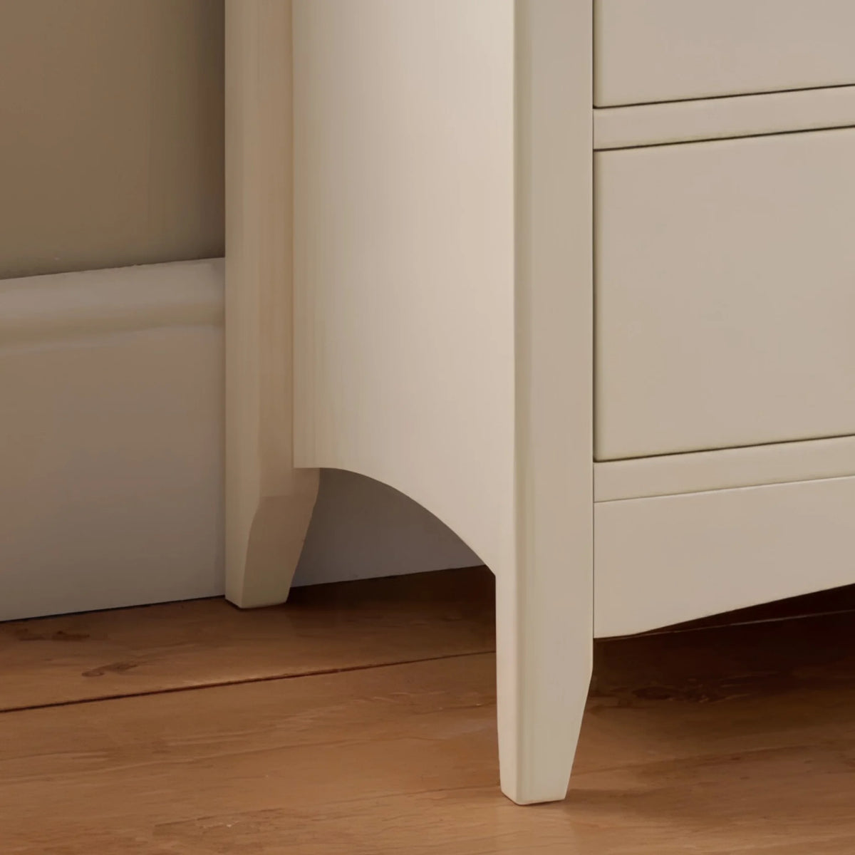 Cameo White 5-Drawer Chest – leg and base detail close-up