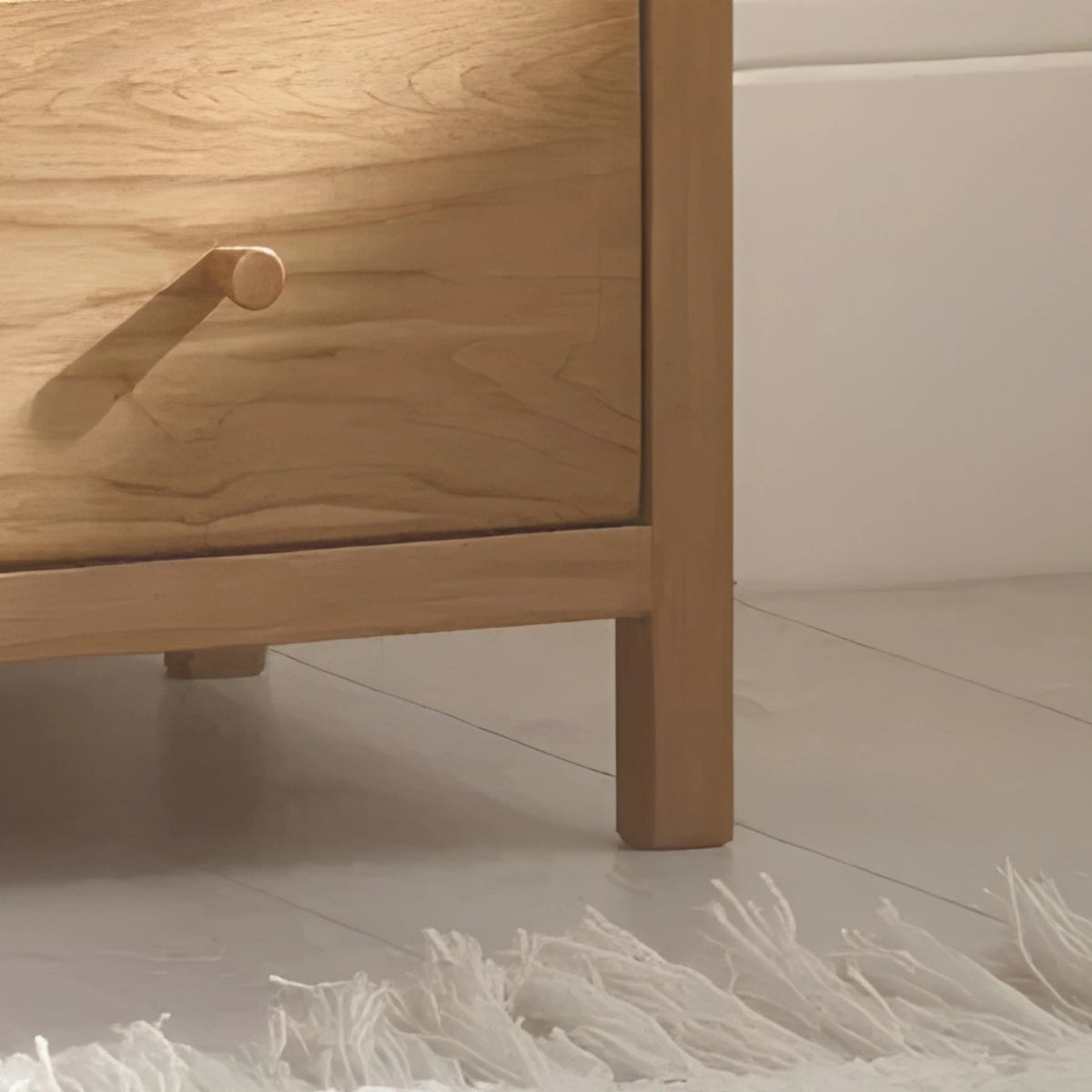 Coxmoor Oak 5-Drawer Chest - drawer detail close-up