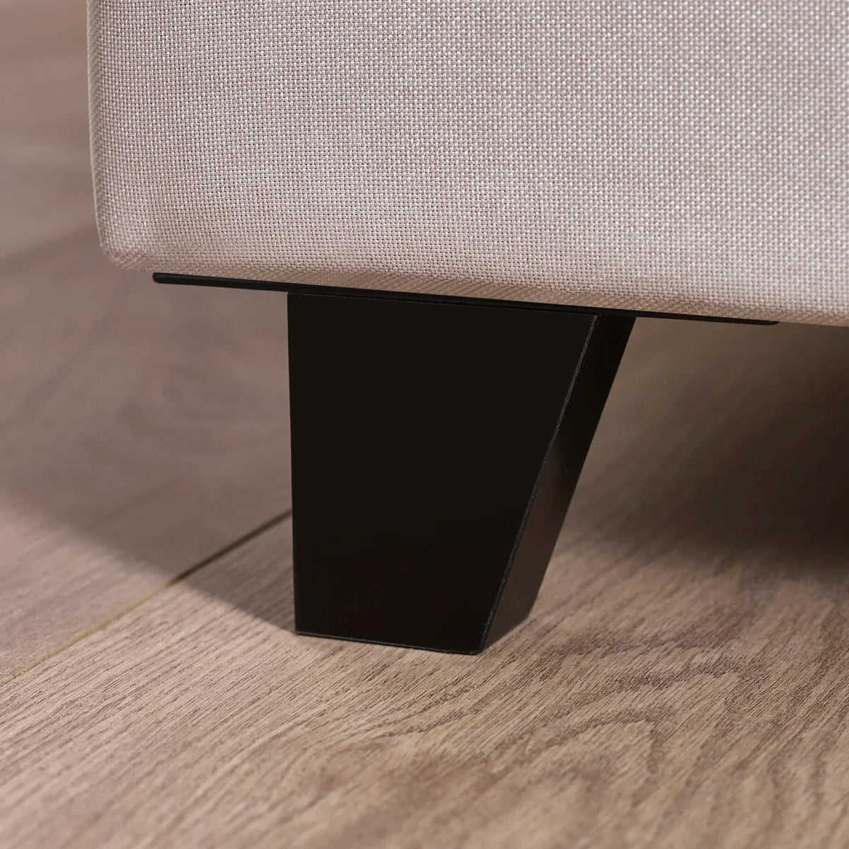 Aylen Upholstered Bed