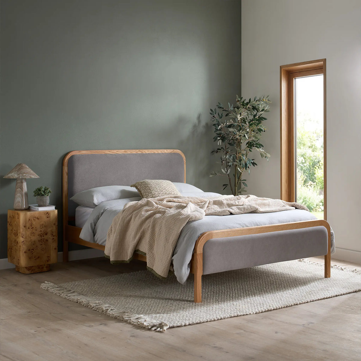 Amaya Grey Linen And Oak Bed