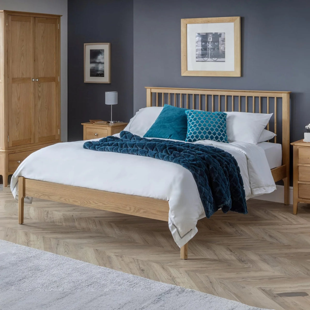 Cotswold Oak Bed