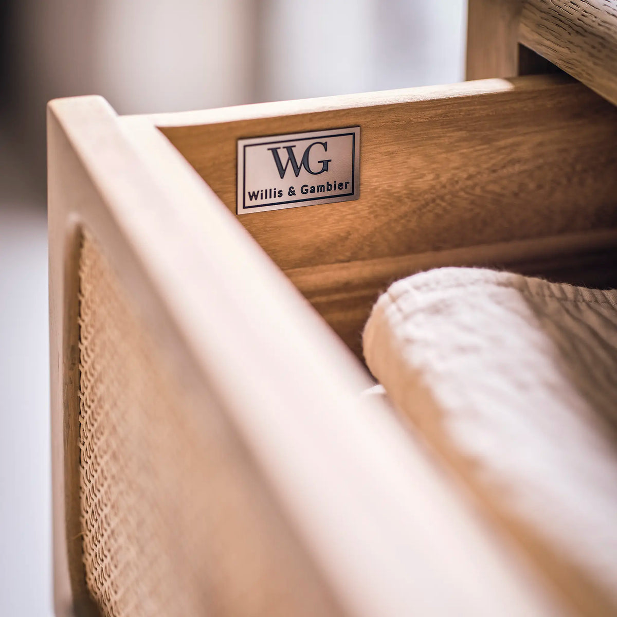 Casera Oak 1 Drawer Bedside Table