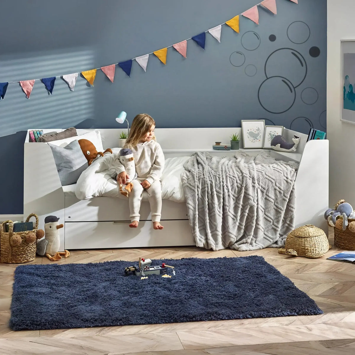 Cyclone White Storage Guest Bed