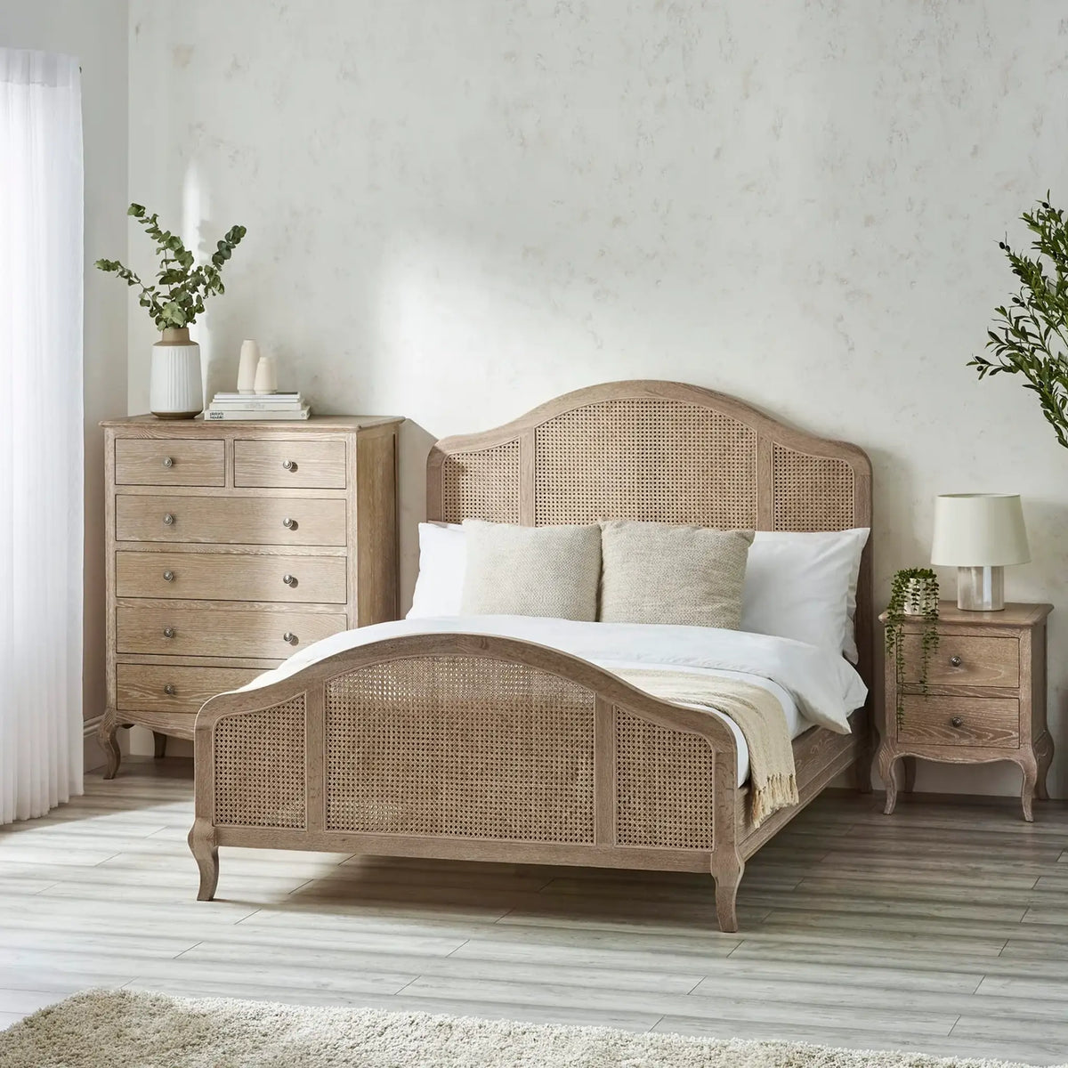 Fleur Rattan Oak Bed