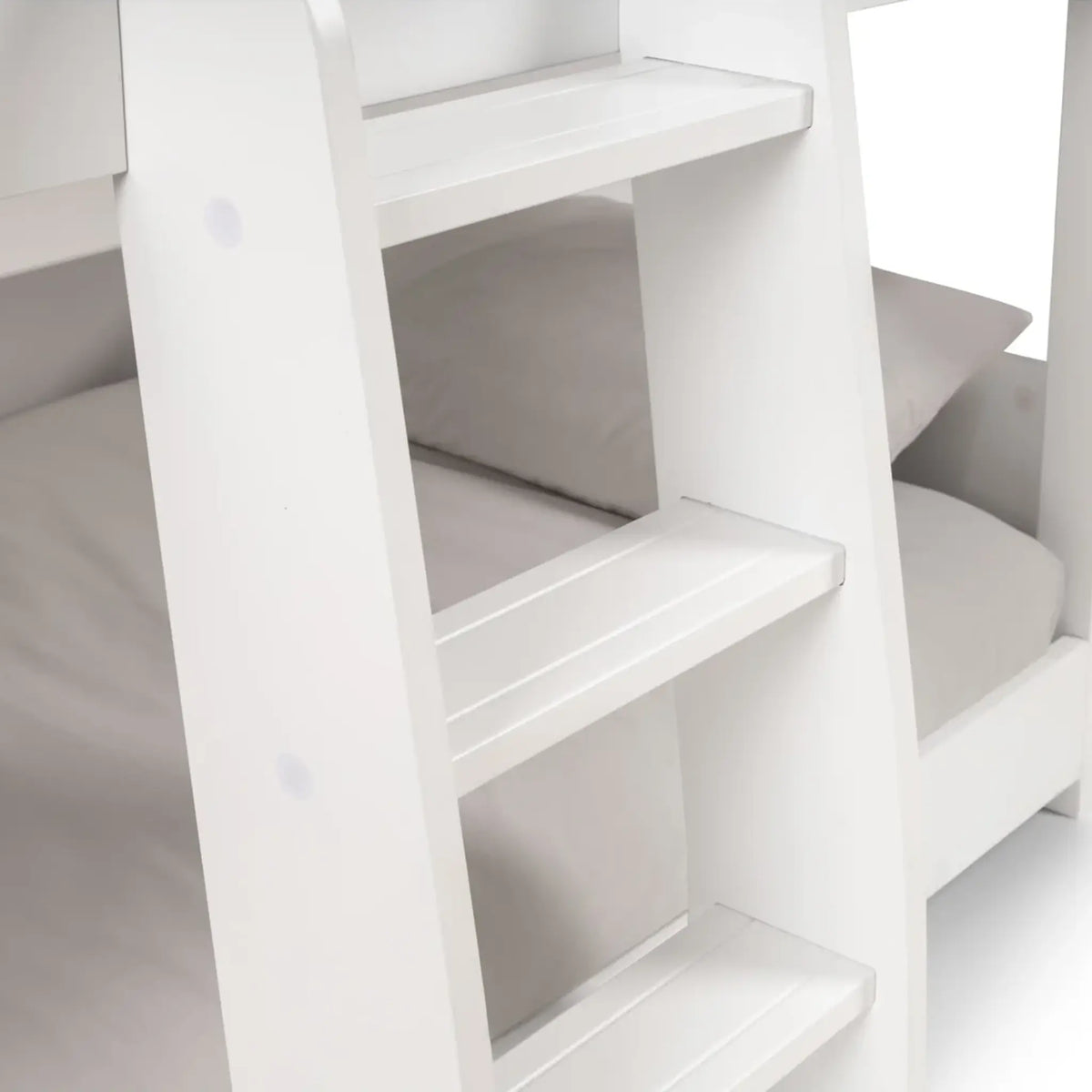 Willow Treehouse White Wooden Bunk Bed