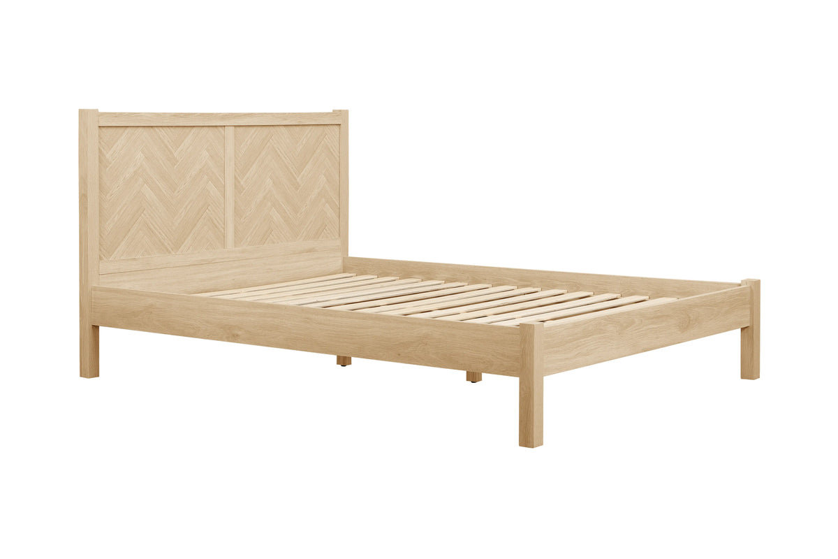 Herringford Oak Bed