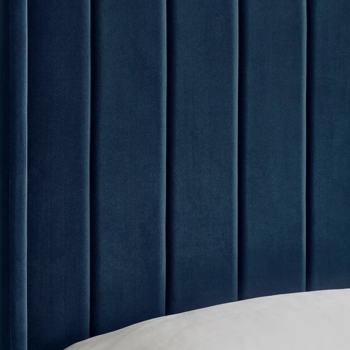 Leila Blue Velvet Divan Bed