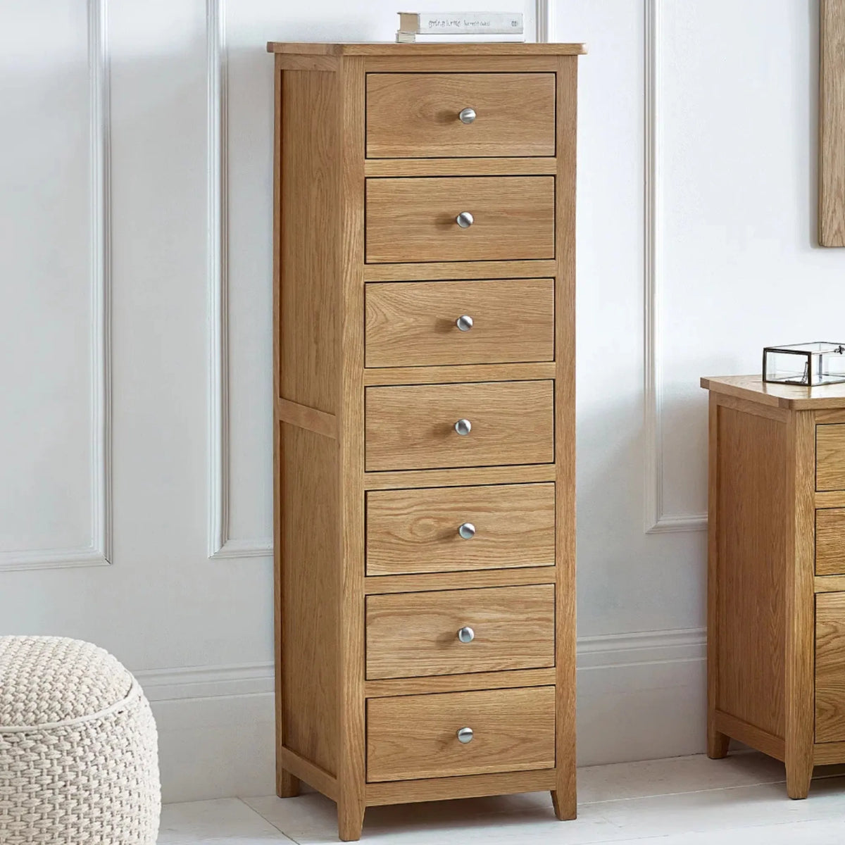 Mallory Oak 7-Drawer Chest – front view showing drawer details