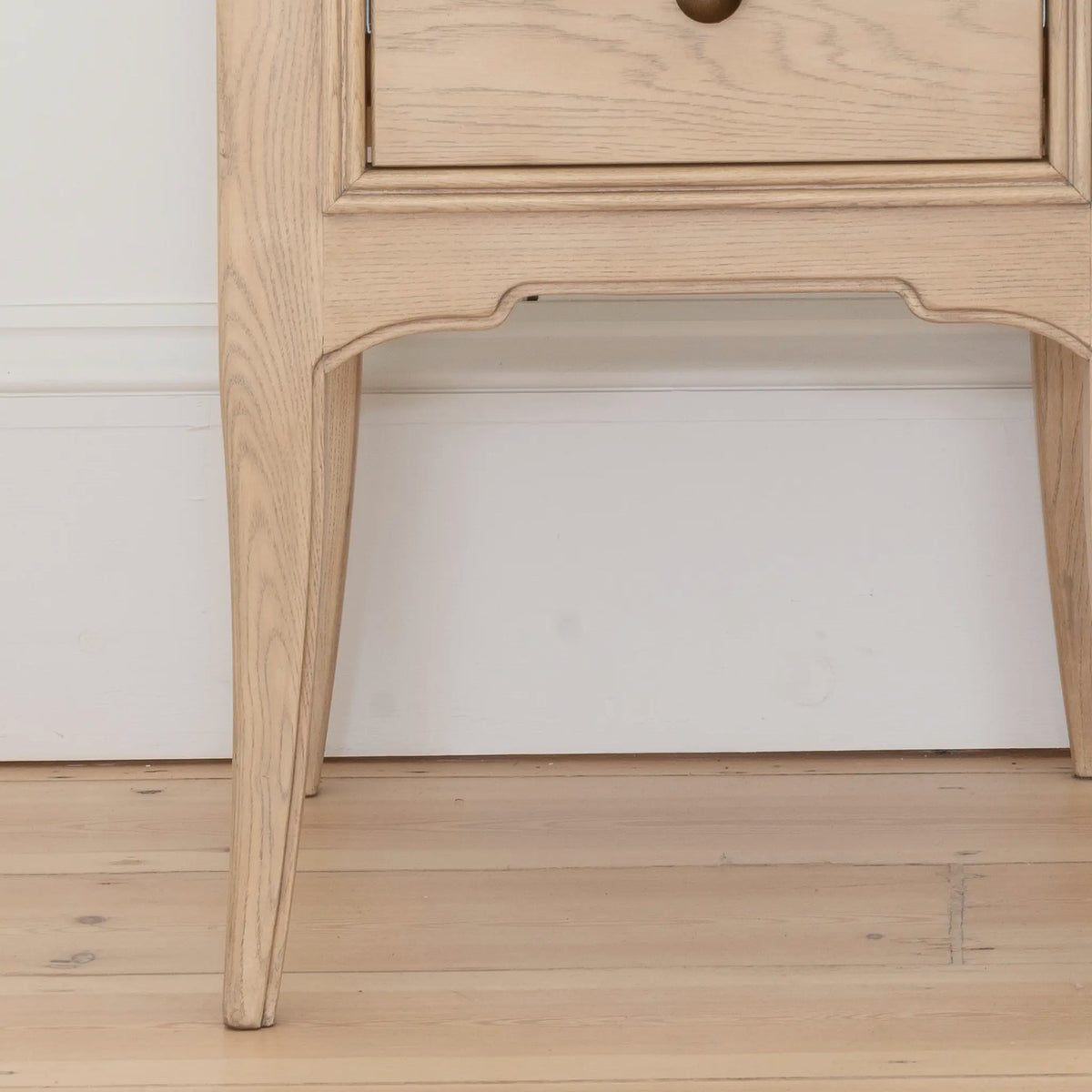 Toulon Oak 1-Drawer Bedside Table