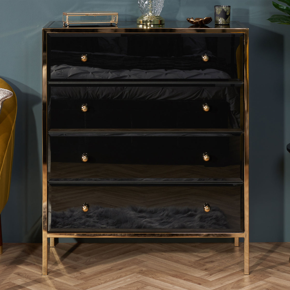 Fenwick 4 Drawer Chest