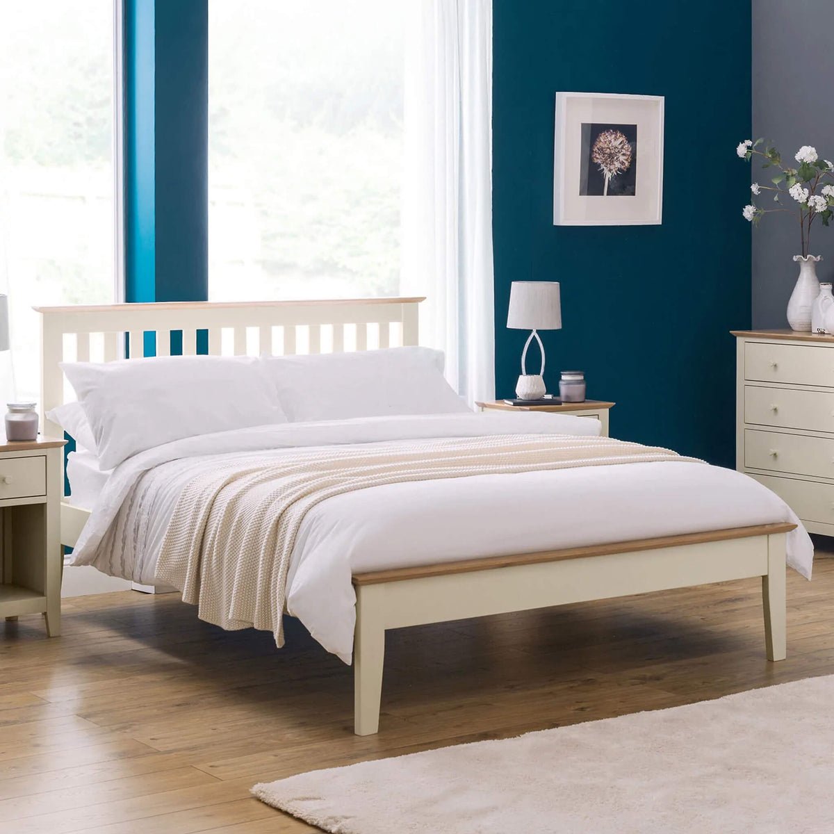salermo shaker bed double