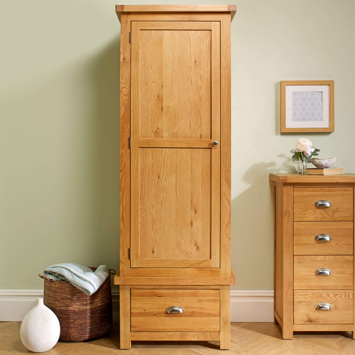 Woburn Oak 1 Door 1 Drawer Wardrobe Front